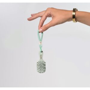 BETER MINI BROSSE PORTE CLE Couleur verte
