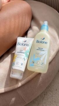 Offre Liquidation Pack Biolane Spray démêlant 200 ml + gel coiffant 100 ml