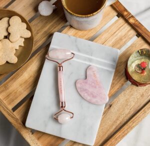 Offre Liquidation facelabGua Sha & roller  en quartz rose